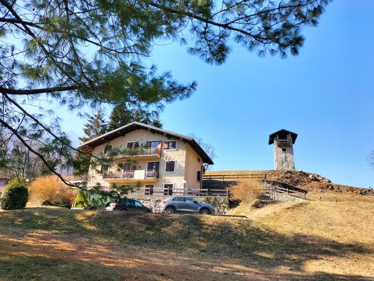 Rustica Sul Lago Tenno Primo Piano Екстериор снимка